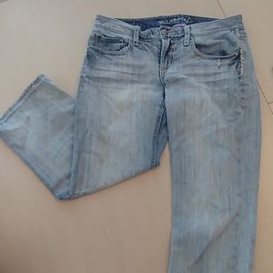 Light Wash Denim Capris